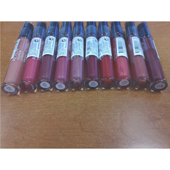 Revlon ColorStay Ultimate Liquid Lipstick, Brilliant Bordeaux 040 - Picture 9 of 10